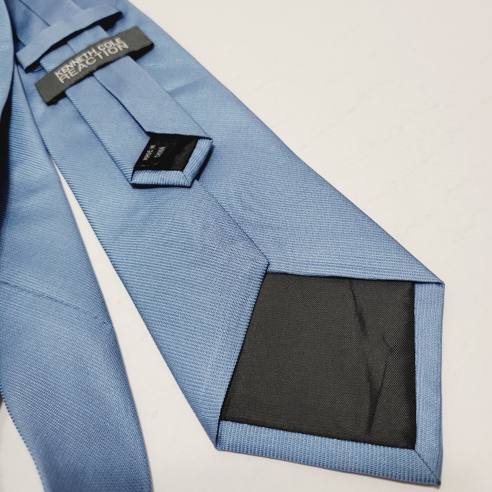 Kenneth Cole Necktie Solid Blue Pattern Men's Sil… - image 4